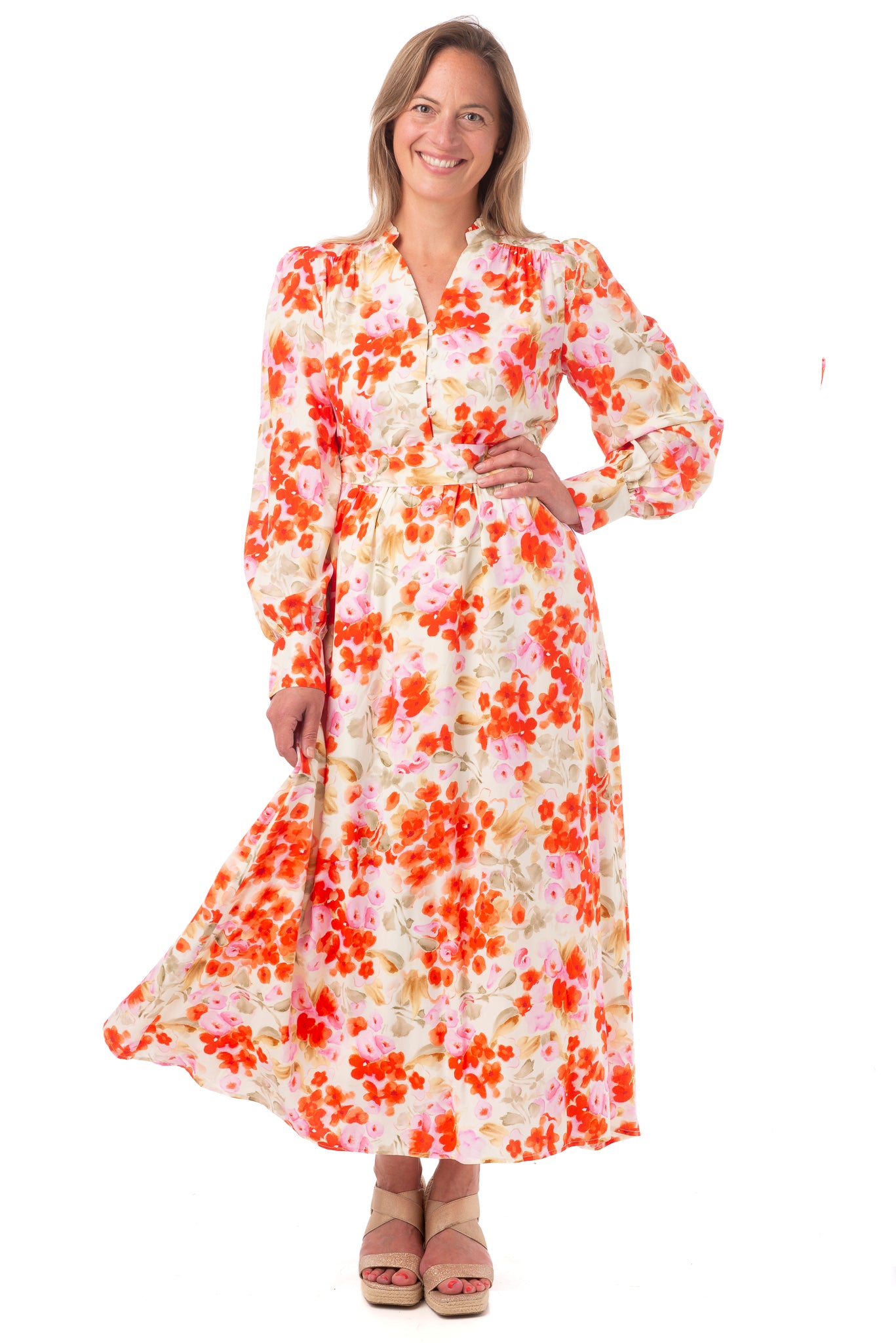 Tomassa FB261 - Red Pansies