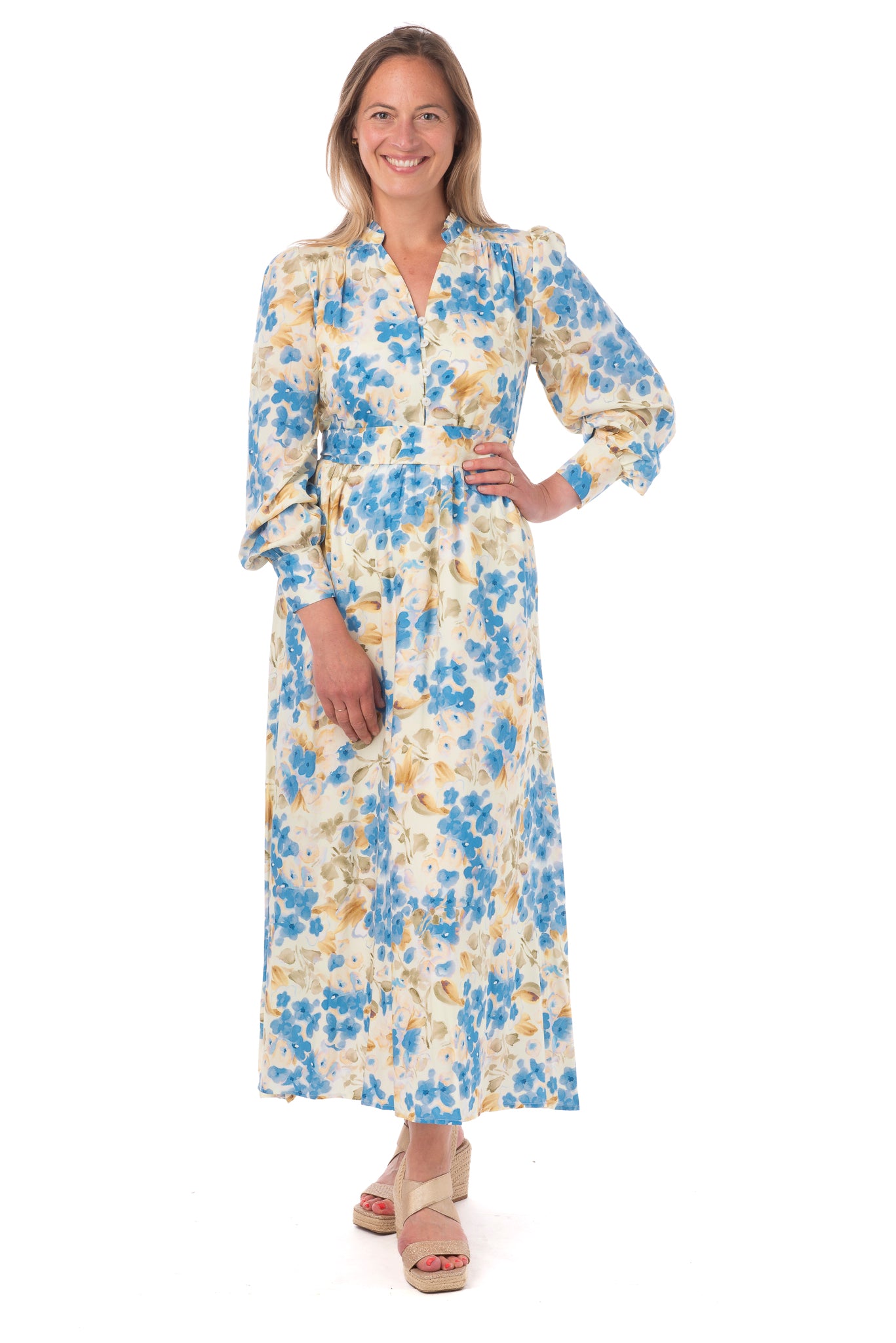 Tomassa FB261 - Blue Pansies