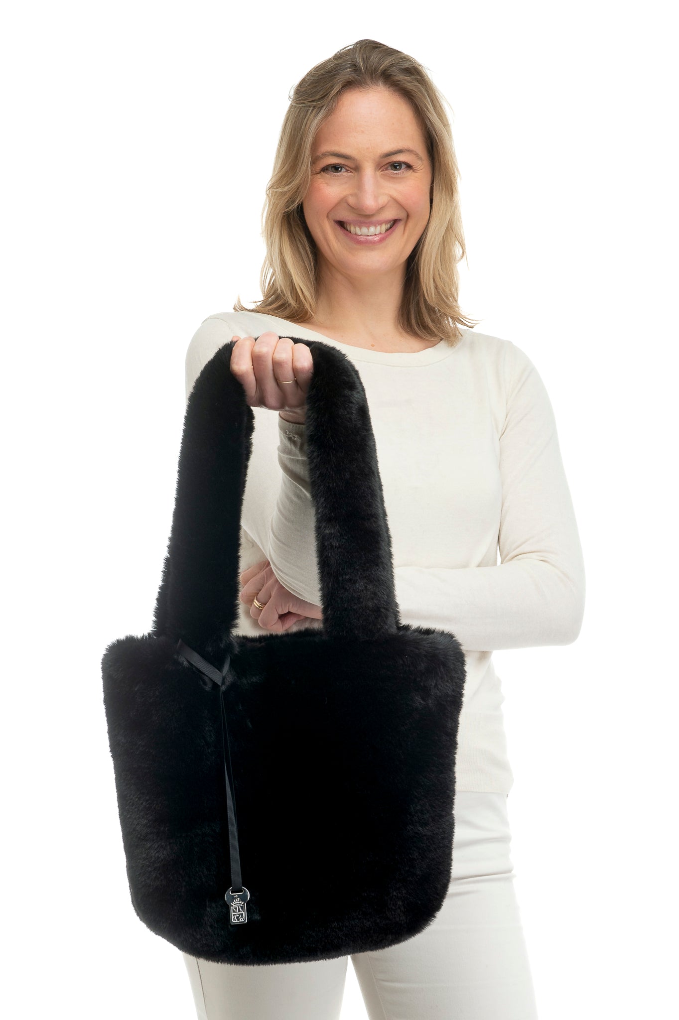 Chiara FB195 - Black