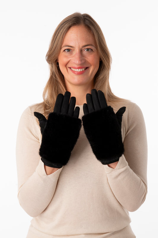 Zelia Black/Black - PRE ORDER