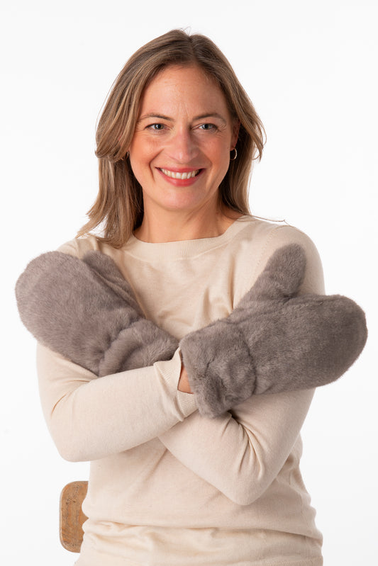 Ester Natural Grey - PRE ORDER