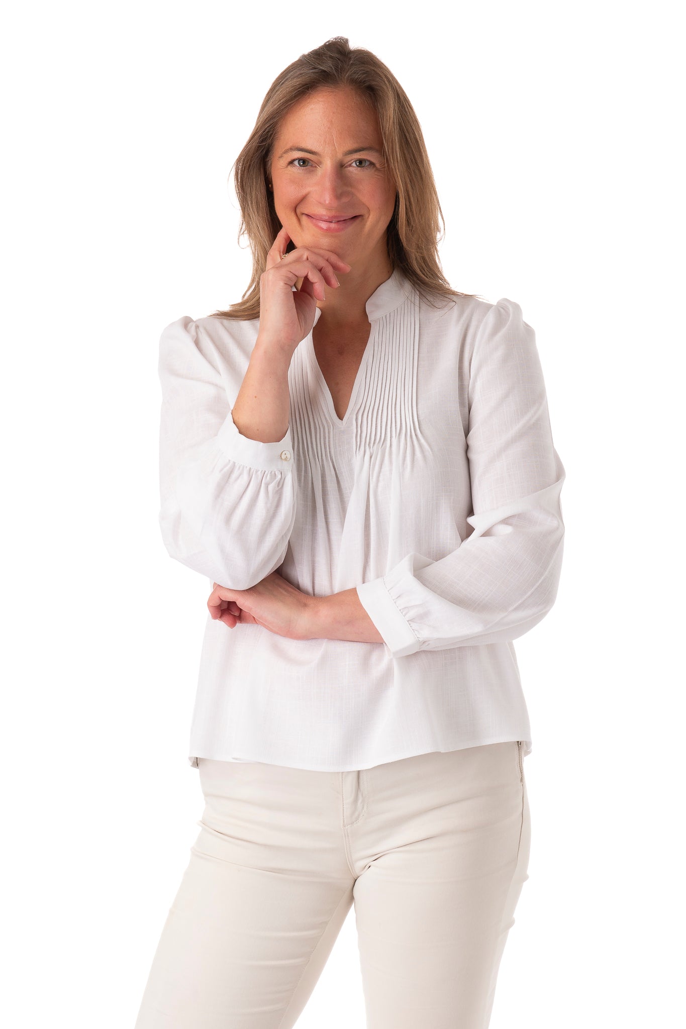 Lola FB220 - White PRE ORDER