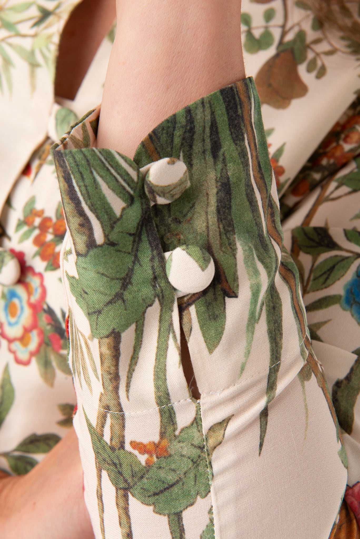 Carmela FB247 - Birds & Branches PRE ORDER