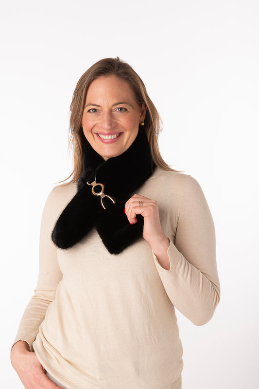 Noa Black - PRE ORDER