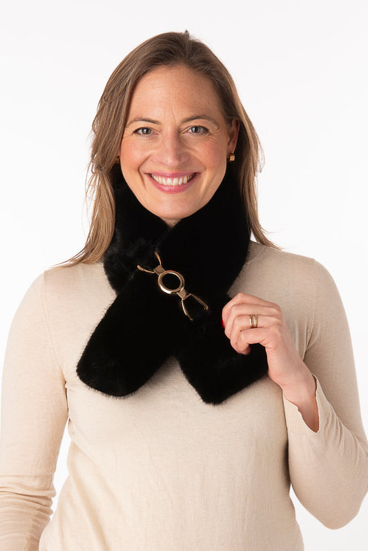 Noa Black - PRE ORDER