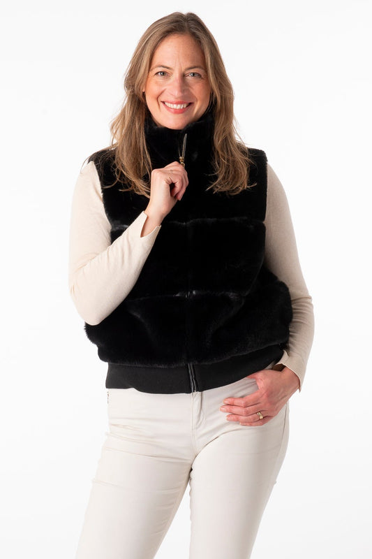 Valeria Black - PRE ORDER