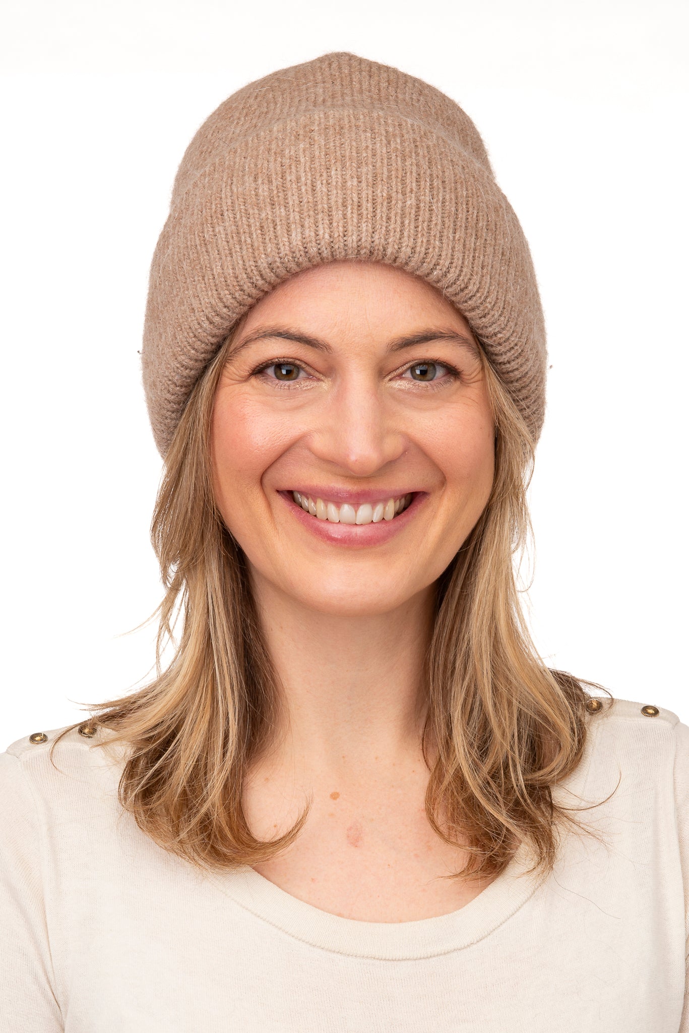 Graziella FB242 Mocha Lined Beanie 20% Angora Wool 80% Acrylic