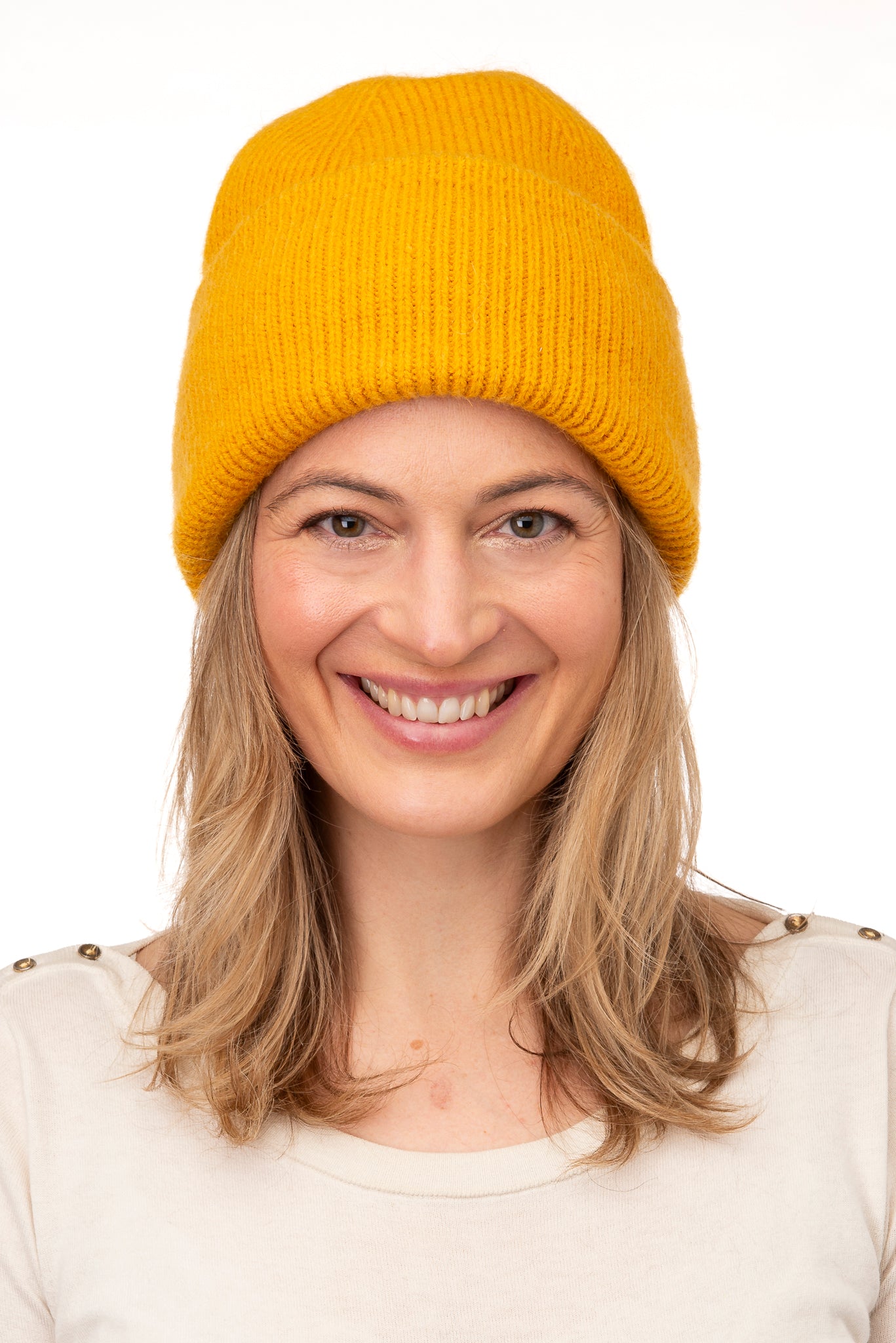 Graziella FB242 Mustard Lined Beanie 20% Angora Wool 80% Acrylic