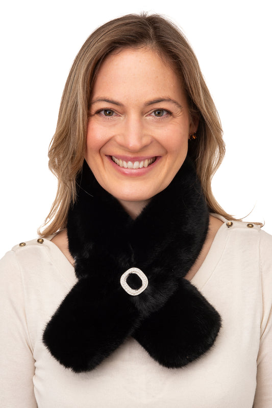 Monica FB46 -Black Faux fur tippet with pearl and diamante brooch detail