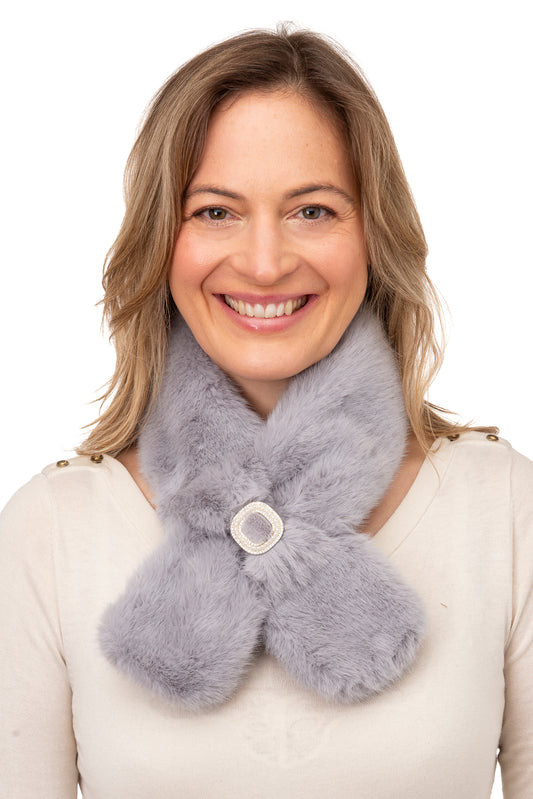 Monica FB46 -Grey Faux fur tippet with pearl and diamante brooch detail