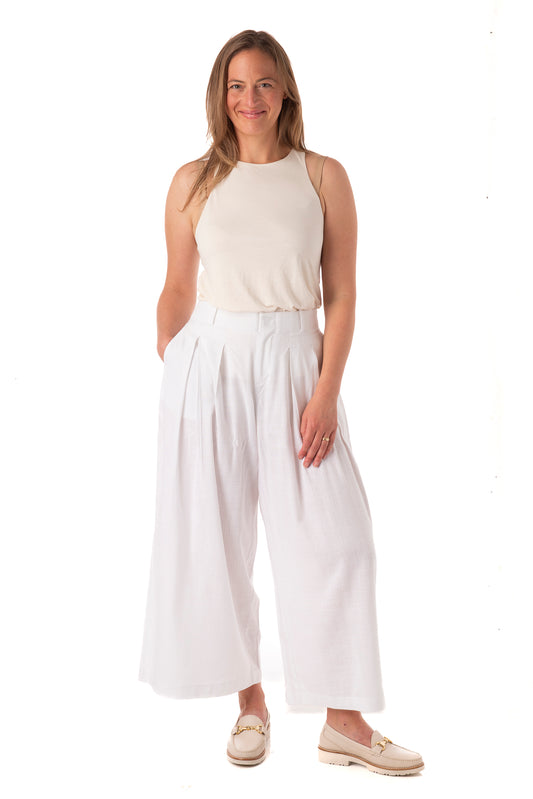 Nara FB272 - White PRE ORDER